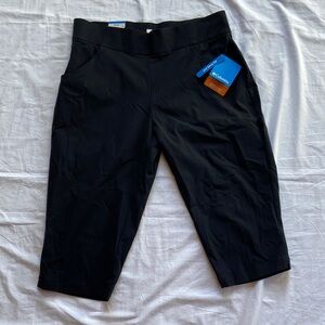 Columbia Capri Active Fit Pants Omni-Shield NWT Womens Large Black